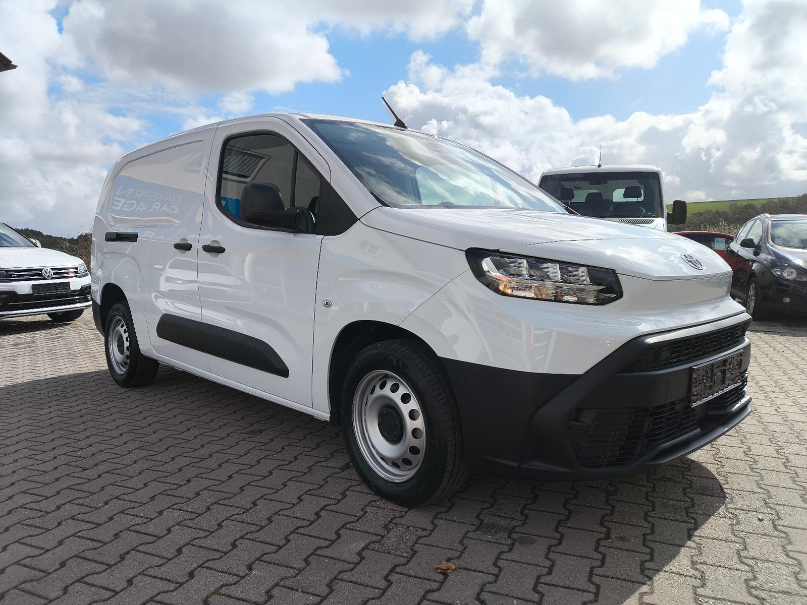 Toyota Proace City 1.5D L2 nur 1.000 KM Mwst.ausw.