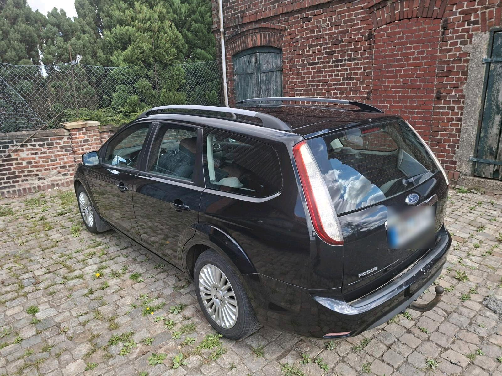 Ford Focus 2008 — photo 8