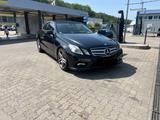 Mercedes-Benz Mercedes Benz E 220 cdi Cabrio AMG packet - Mercedes-Benz E 220 aus 2010: Cdi