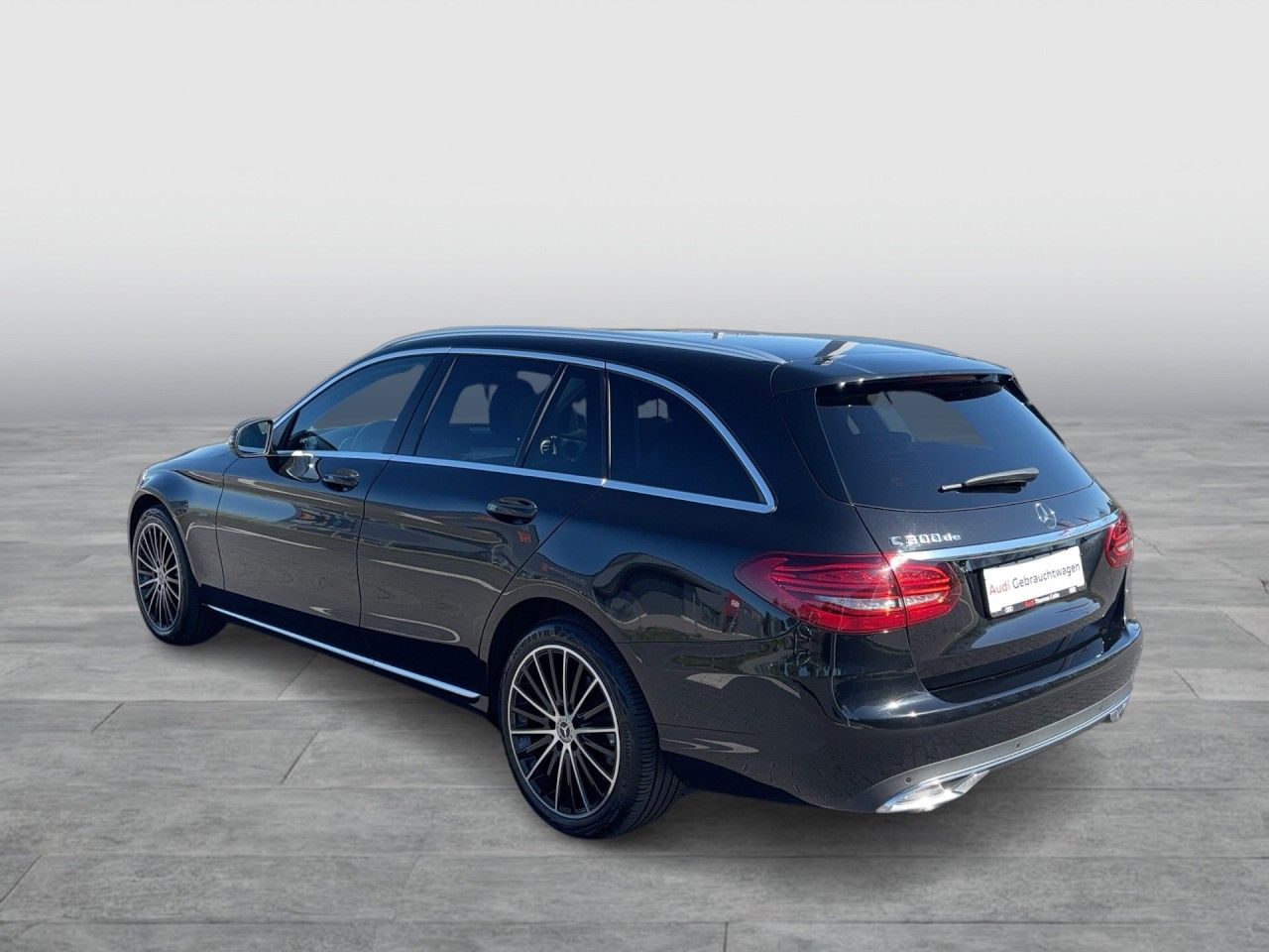 Mercedes-Benz C Klasse C 300 de T Avantgarde Pano Business Plu imagem 3
