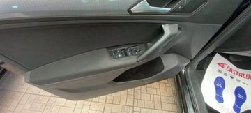 Volkswagen Tiguan - 10