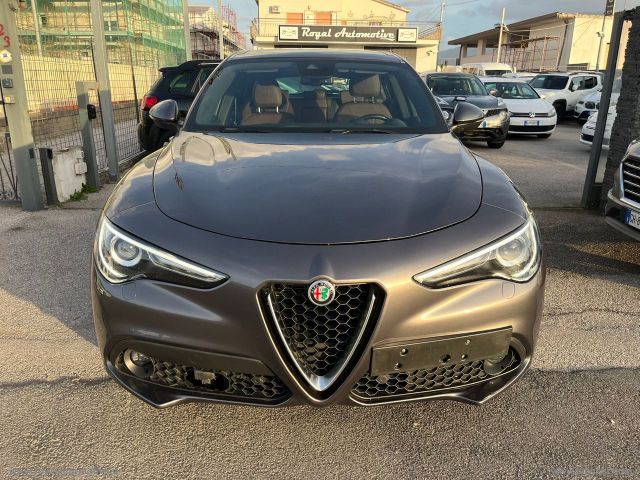 Alfa Romeo ALFA ROMEO Stelvio 2.2 T.diesel 160CV AT8 RWD Su