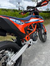 KTM 690 SMC R - KTM SM R