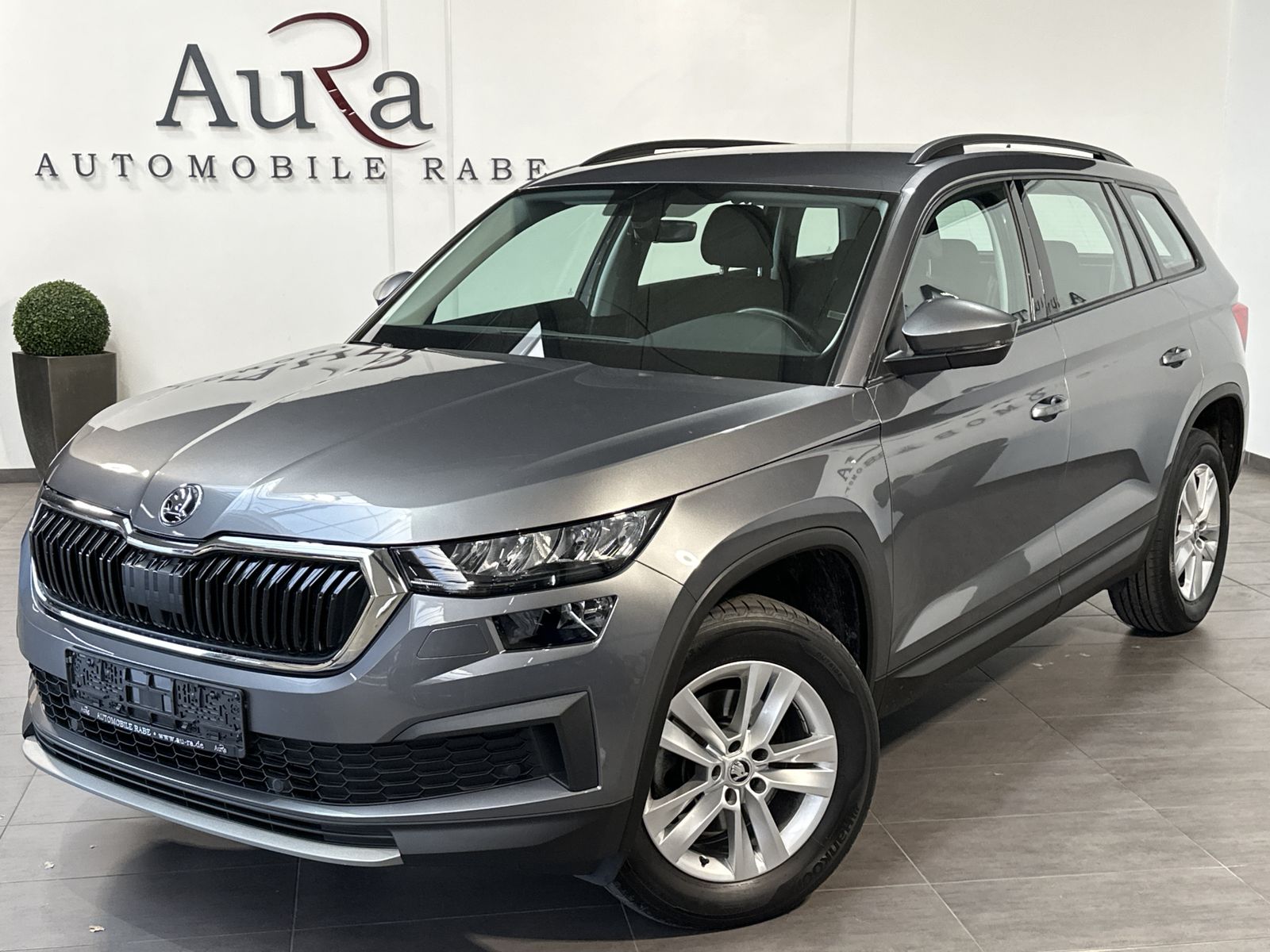 Fahrzeugabbildung SKODA Kodiaq 1.5 TSI Active NAV+LED+CARPLAY+TEMPOMAT