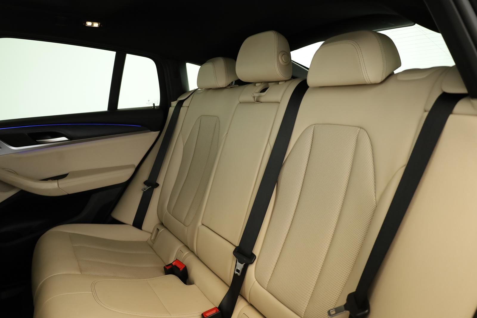BMW X4 xDrive30d M Sport Matrix Pano NaviPro ACC 20 foto 21