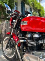 Triumph Thruxton 900 Ace Cafe London Red - Angebote entsprechen deinen Suchkriterien