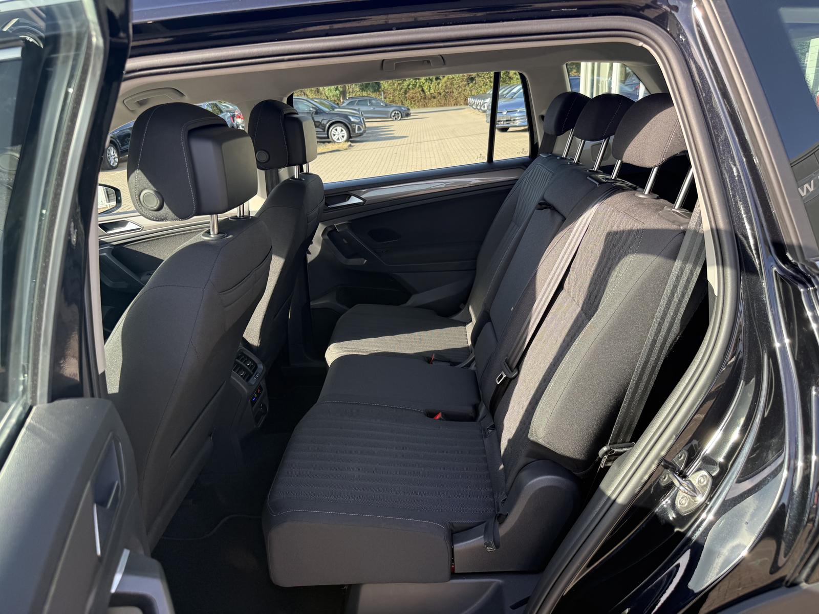 Volkswagen Tiguan Allspace Life,7-Sitzer,Winter,AHK,ACC., миниатюра 23