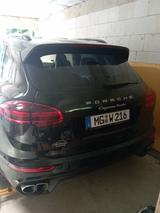 Porsche Cayenne Turbo APPROVED bis 06.2027 - Porsche Cayenne in Krefeld