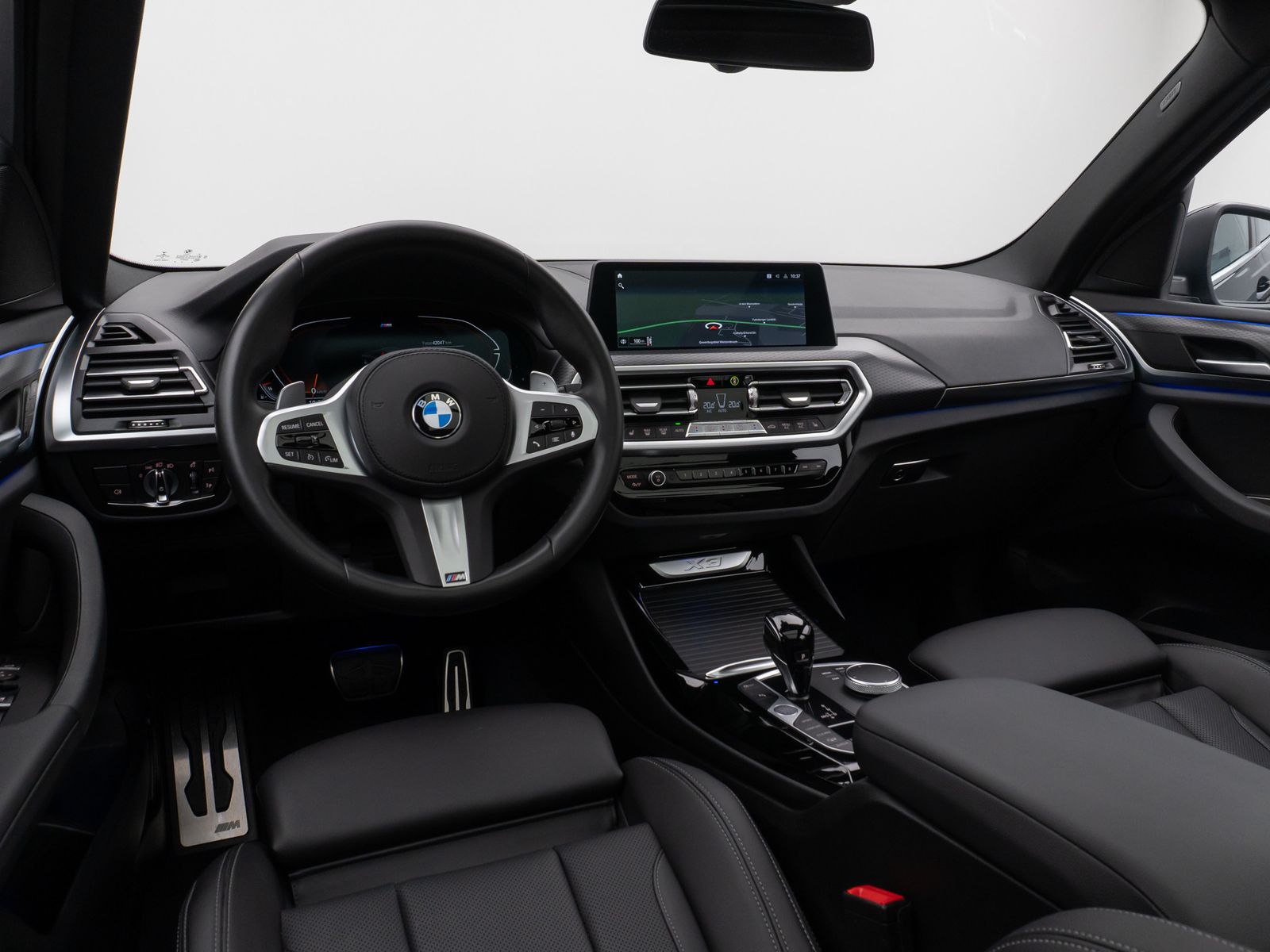 Fahrzeugabbildung BMW X3 xD20i M Sport Panorama Kamera HiFi DAB 19Zoll