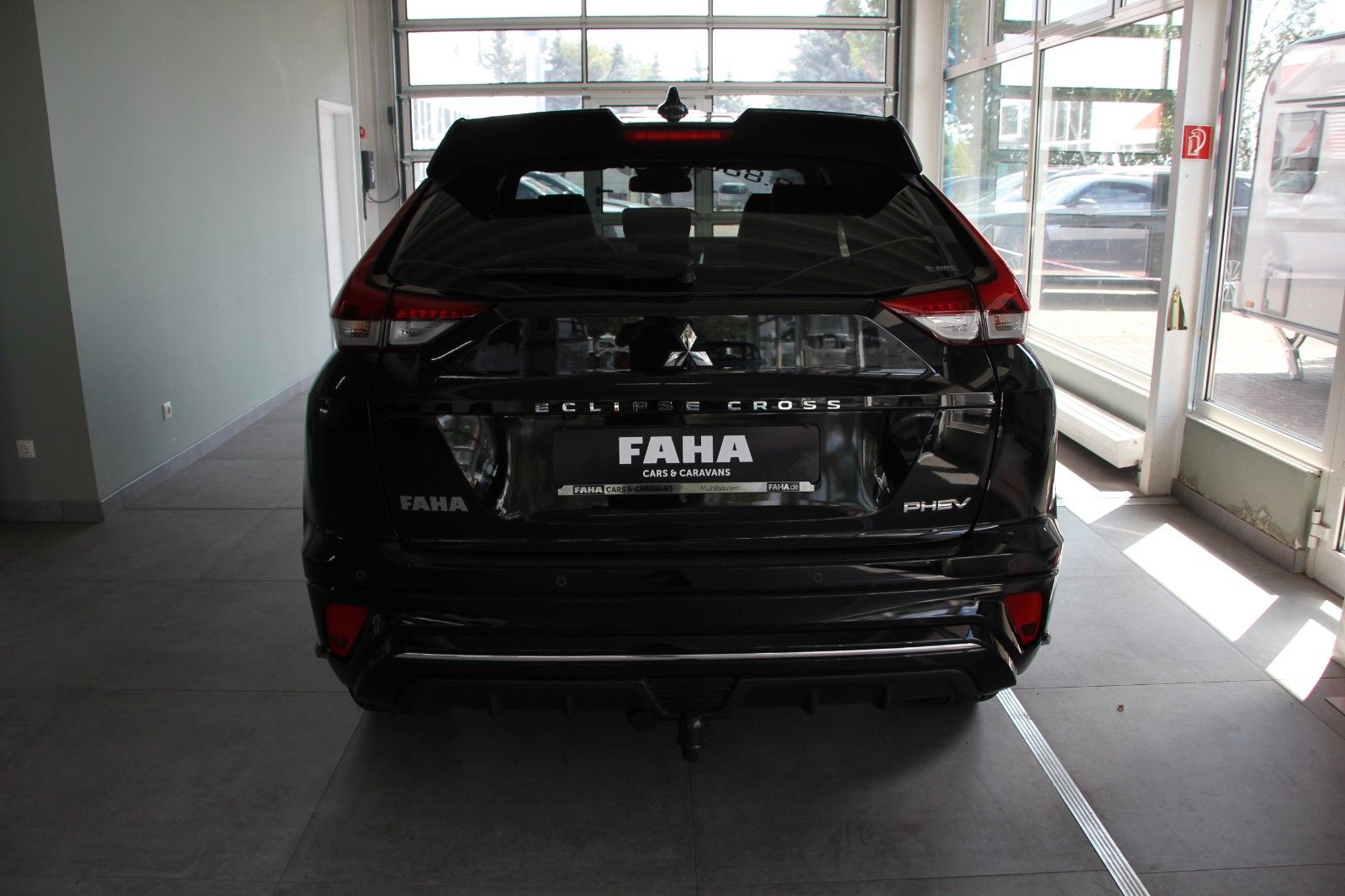Fahrzeugabbildung Mitsubishi Eclipse Cross Top PHEV AHK