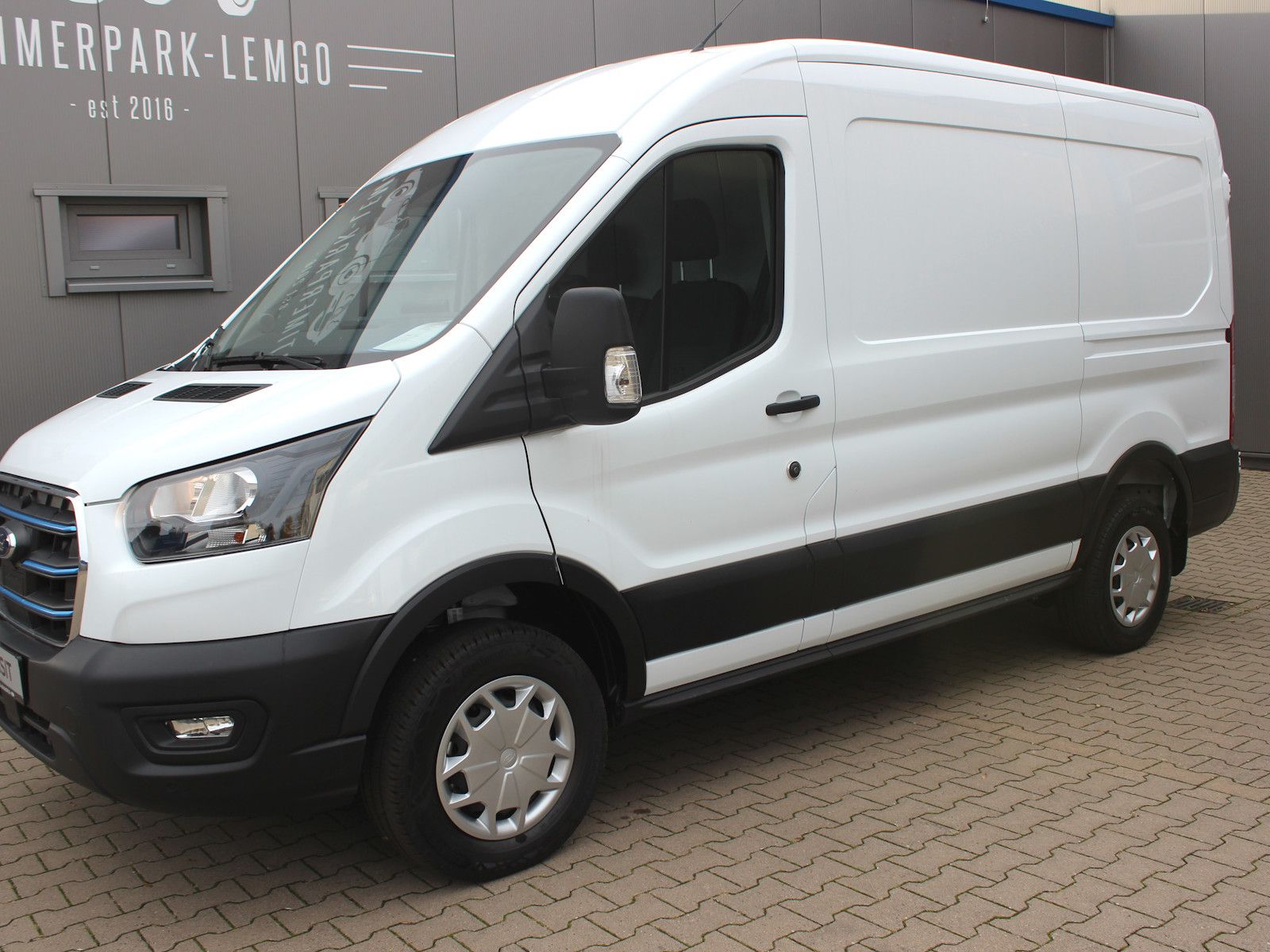 Fahrzeugabbildung Ford Transit Kasten Trend 350L2 Elektro