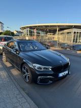 BMW 730d M- Packet | Massage| TÜV NEU |  Scheckheft  - BMW 730 aus 2016