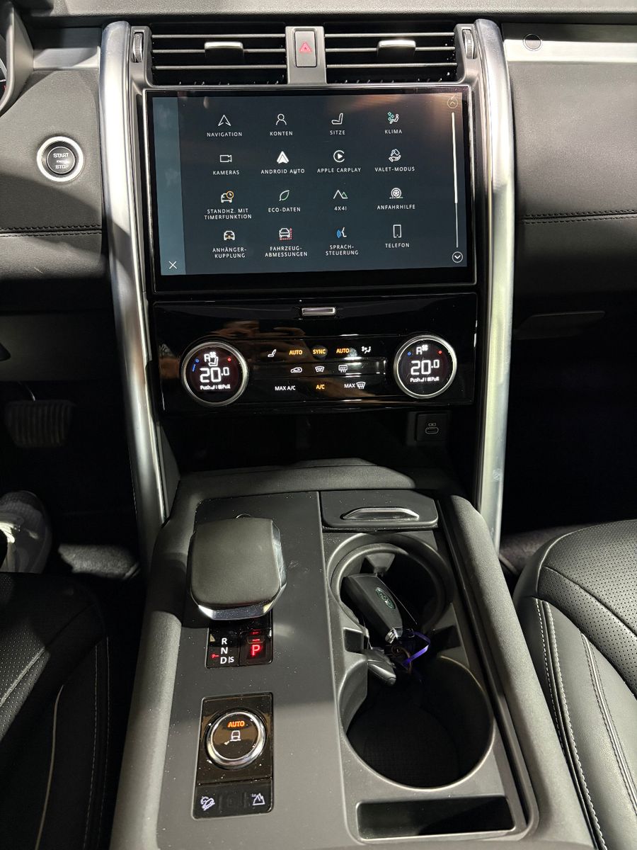 Fahrzeugabbildung Land Rover Discovery 5 SE D250 AWD/PANO/ACC/360°/APPLE/AHK/