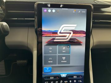 Ford Explorer Select RWD