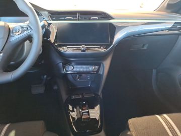 Bild 15 Opel Corsa F YES Digitales Cockpit LED Apple CarPlay