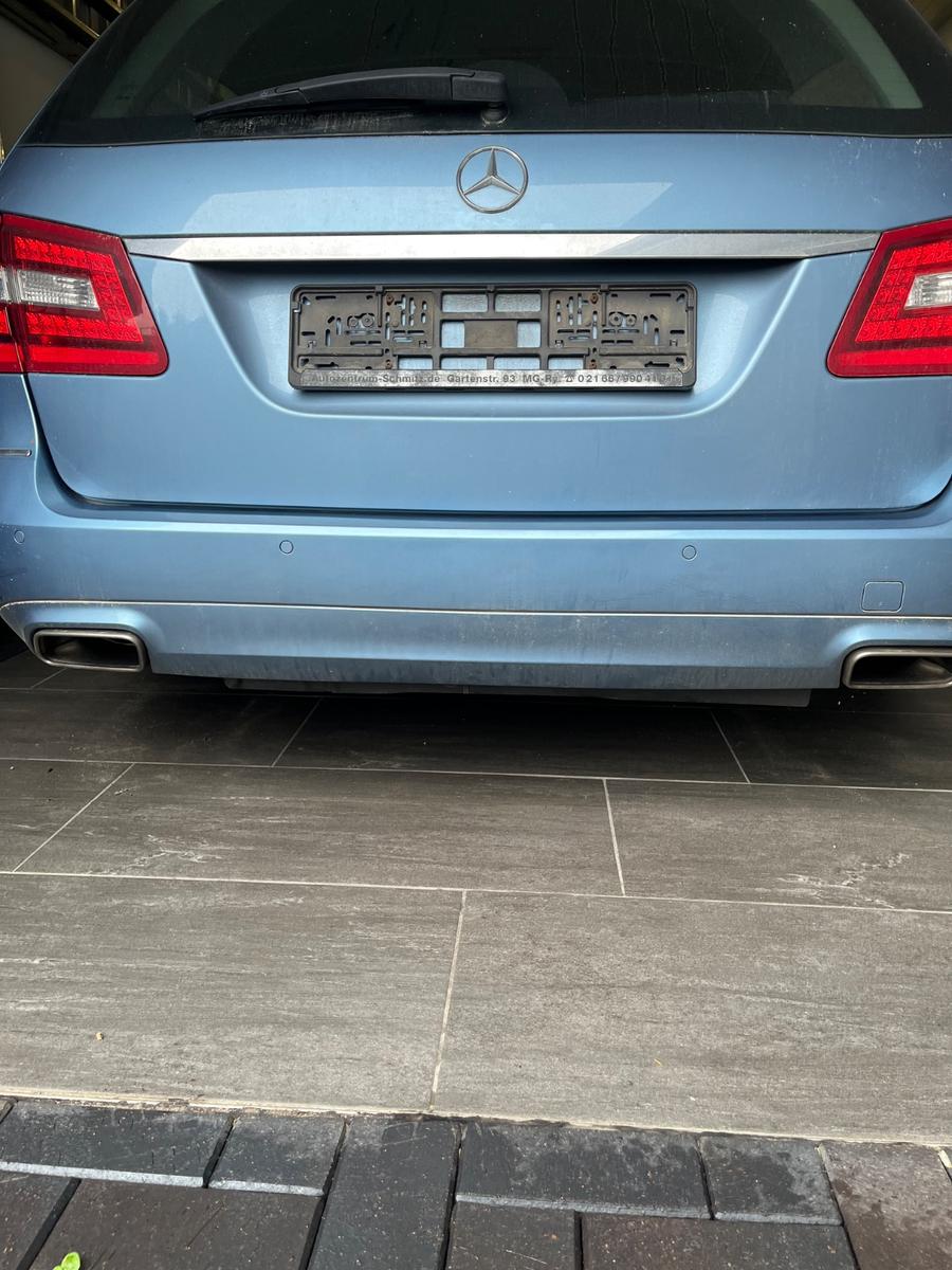 Mercedes-Benz E220 2012 — engine 2.143 cm³, 170 HP (125kW)