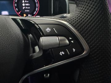 Fahrzeugverkauf 18 Skoda Kodiaq 2.0 TDI 142 kW 4x4 Sportline 7-Sitze AHK