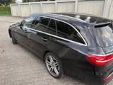 Mercedes-Benz MERCEDES-BENZ E 400 d 4Matic T 9G-TRONIC, ... - Mercedes-Benz E 400 in München