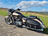 VICTORY Cross Roads Classic  - VICTORY MOTORRAD
