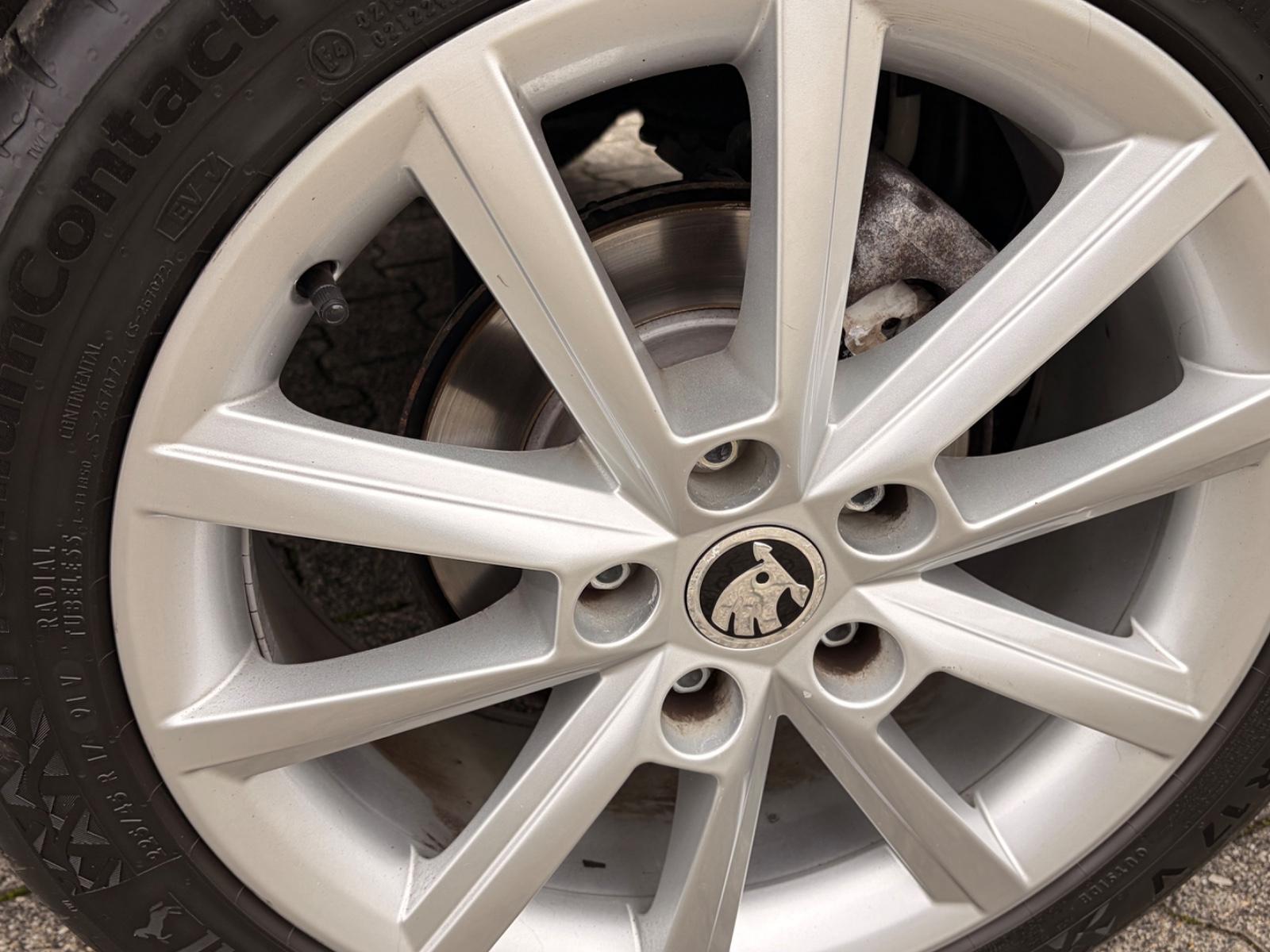 Skoda Octavia 2014 — photo 23