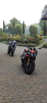 Aprilia Tuono V4 1100 Factory - APRILIA NAKED BIKE