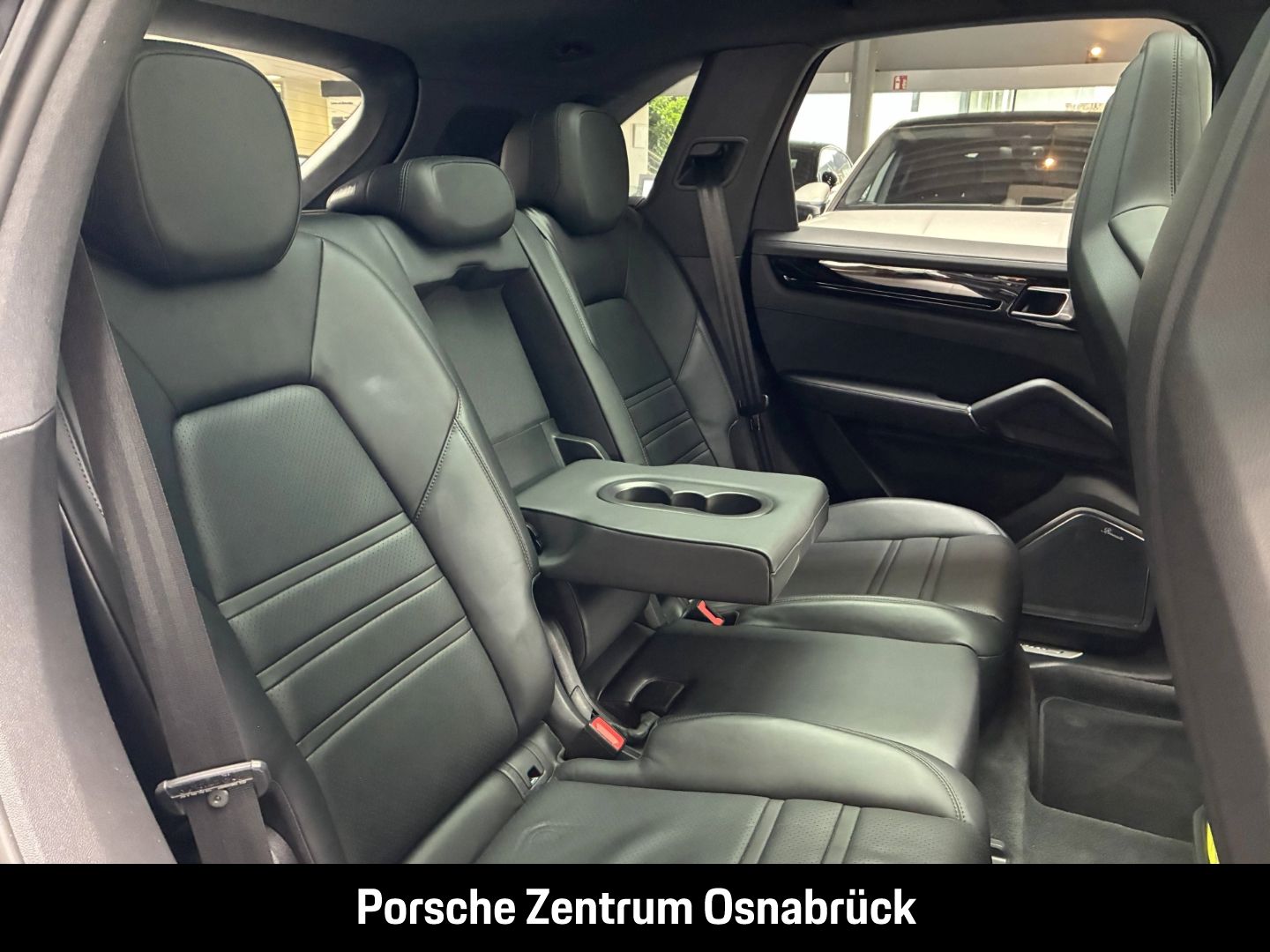 Porsche Cayenne E-Hybrid Pano AHK Luft 18-Wege Burmester foto 25