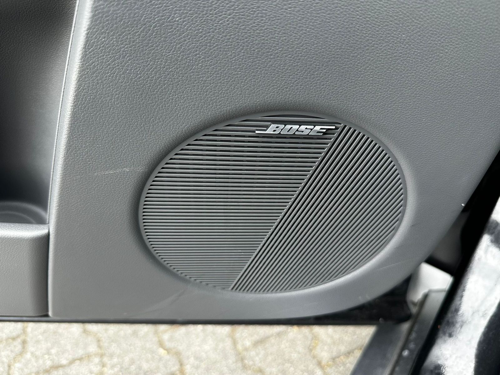 Fahrzeugabbildung Hyundai Ioniq 5 Techniq WERKSGAR NAVI+LED+SHZ+KAMERA+WP+