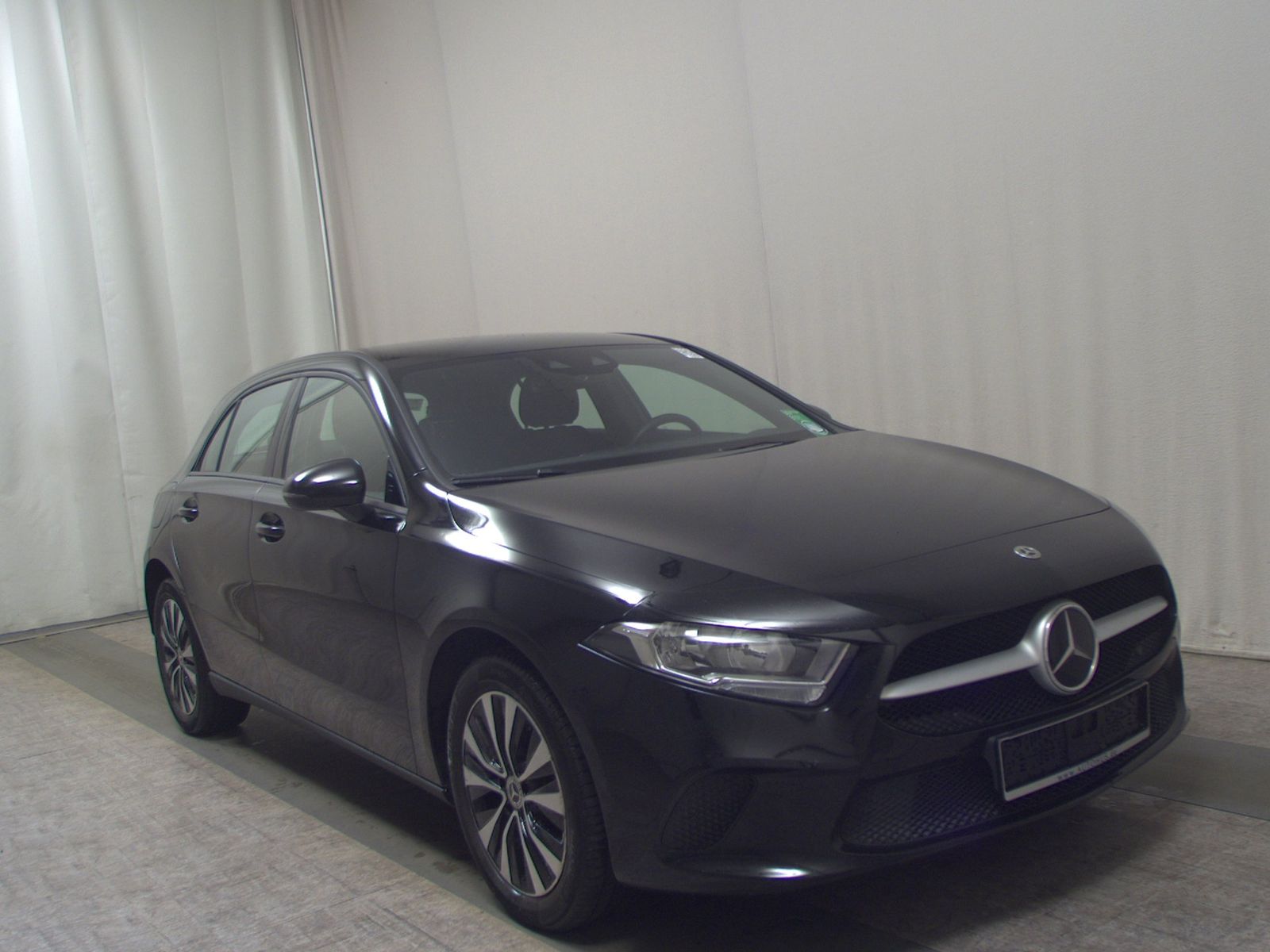 Mercedes-Benz A 250 e Navi Kamera Shz Distronic+ imagem 3