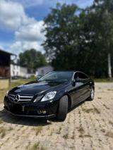 Mercedes-Benz E 220 Coupé E 220 CDI BlueEFFICIENCY ELEGANC...