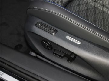 Volkswagen Passat Variant Black-Style R-Line 2.0 TDI DSG 4M