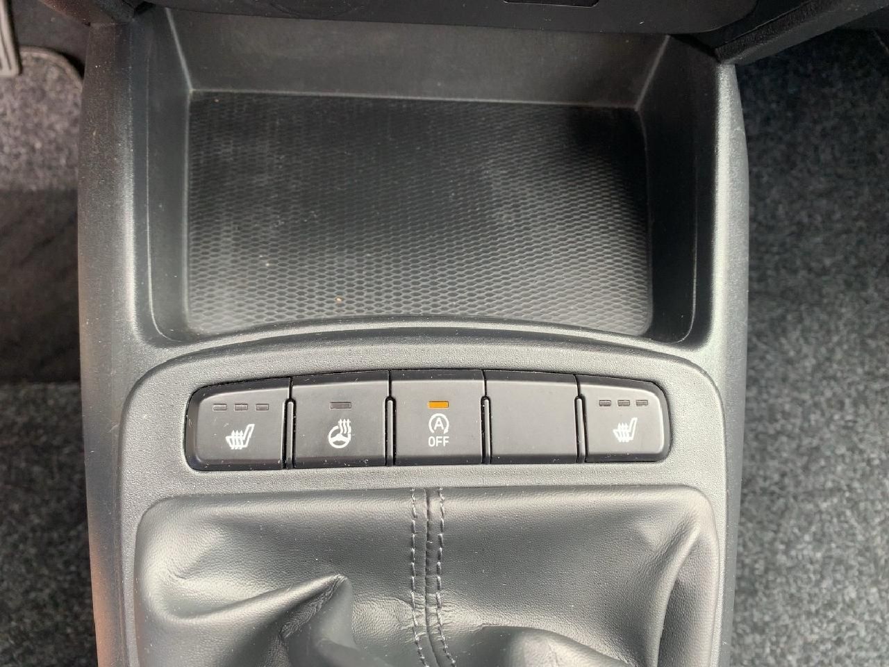 Fahrzeugabbildung Hyundai i10 1.0 l Edition 30