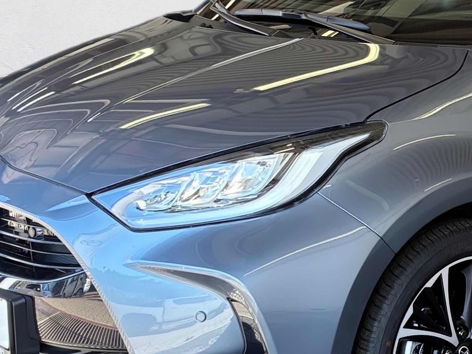 Fahrzeugabbildung Toyota Yaris 1.5 Hybrid Teamplayer Kamera,LED,ACC,PDC