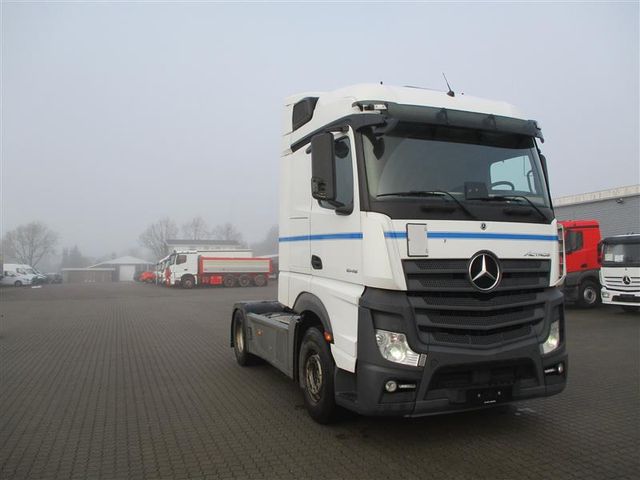 Mercedes-Benz MERCEDES-BENZ Actros 1845 LS