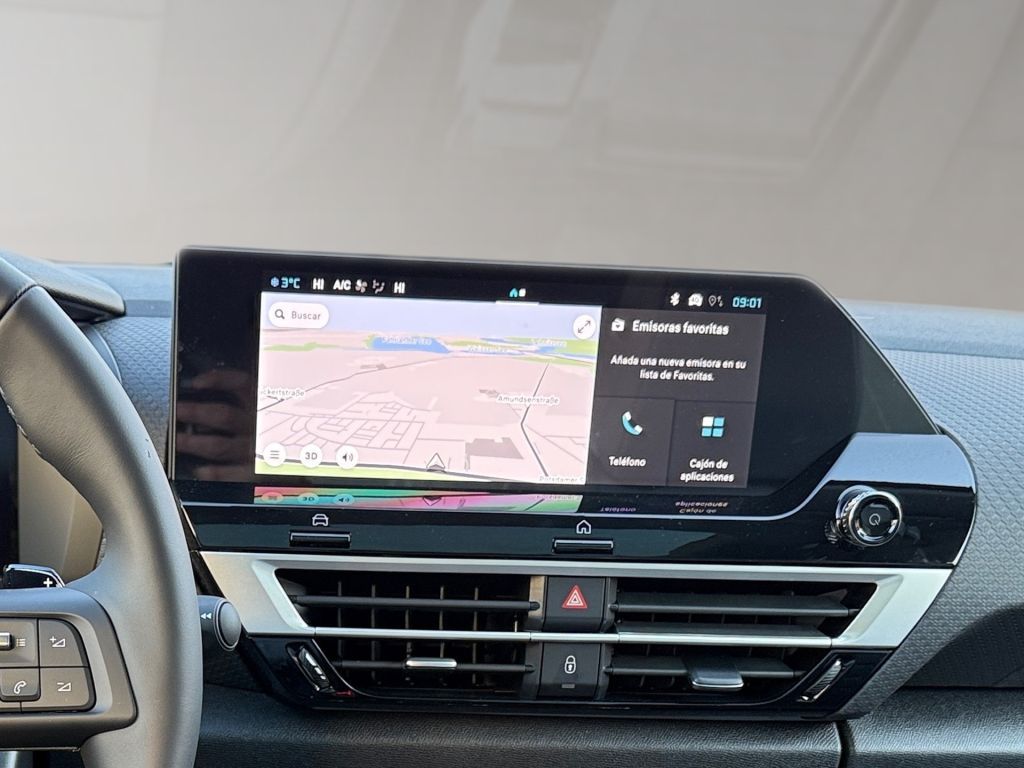 Fahrzeugabbildung Citroën C4 X Hybrid 145 MAX