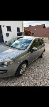 Fiat Punto 1.4 8V Start&Stopp Active Active - Fiat Punto von privat