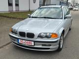 BMW 320i 3 Touring 320i TÜV NEU Klima AHK PDC SHZ - BMW 320 aus 2001: 320i
