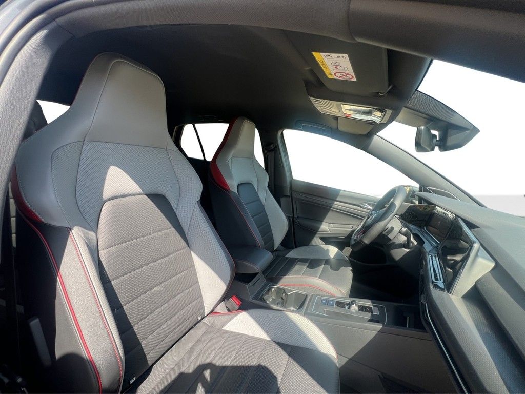 Volkswagen Golf - Bild 10