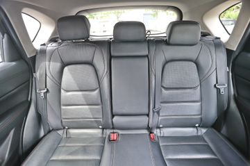 Fahrzeugabbildung Mazda CX-5 Sports-Line AWD