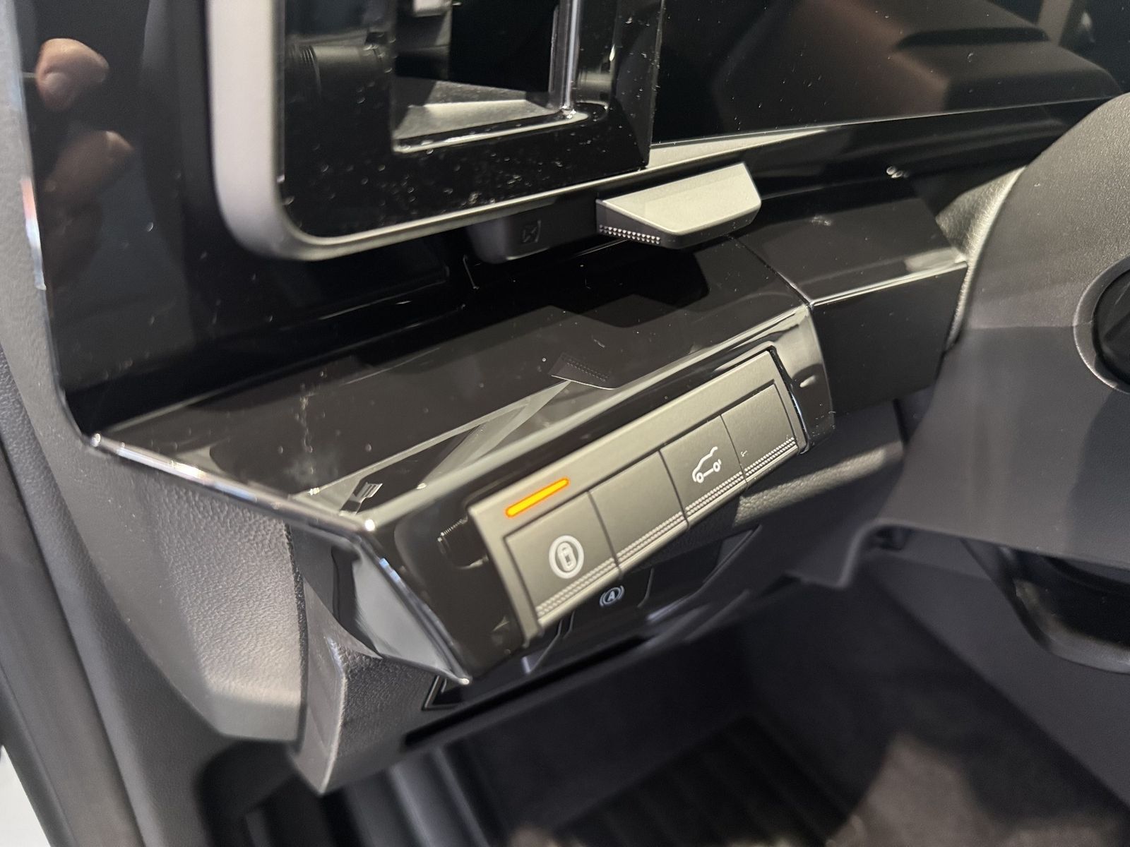 Renault Rafale - Bild 22