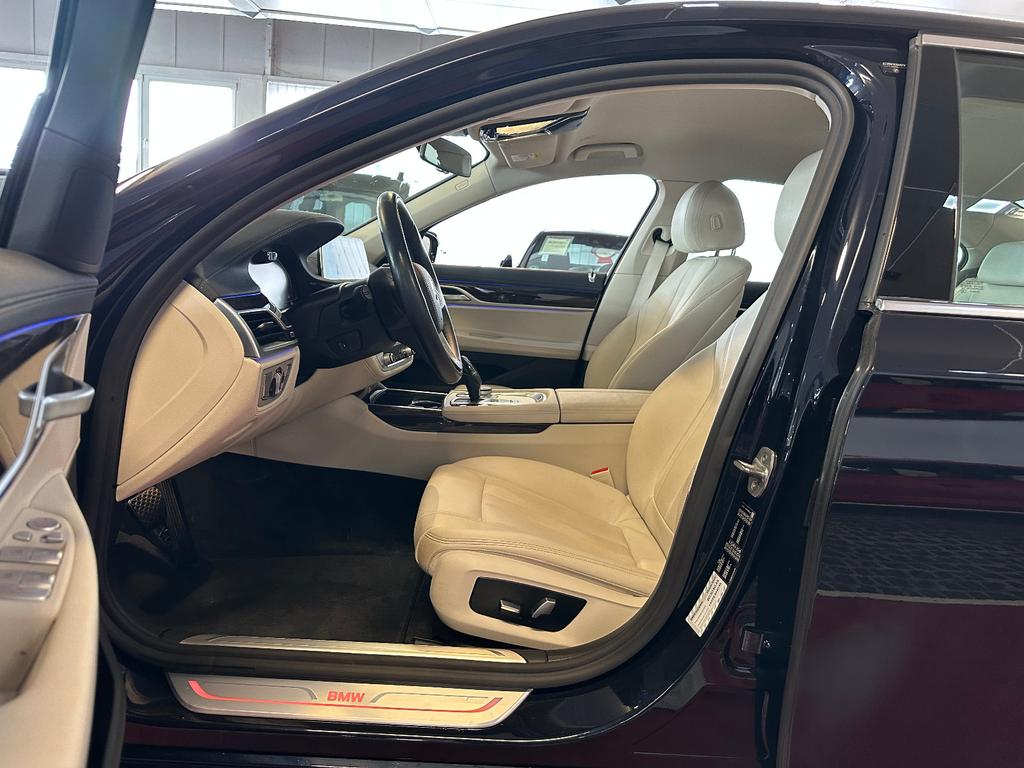 BMW 730