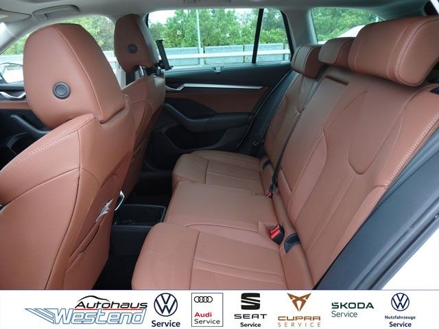 Fahrzeugabbildung SKODA Octavia Combi Selection 1.5l TSI MHEV 110kW DSG