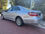 Mercedes-Benz E 220 E -Klasse Lim. E 220 CDI BlueEfficiency - Mercedes-Benz E 220 aus 2010: Cdi