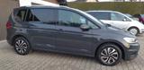 Volkswagen Touran Active 1.5 TSI DSG/7-SITZE/PANO/AHK/LED - 7 Sitzer Vans