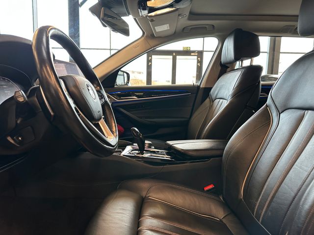 BMW 530 d Touring Luxury Line *2. Hand*Klima*Kamera*