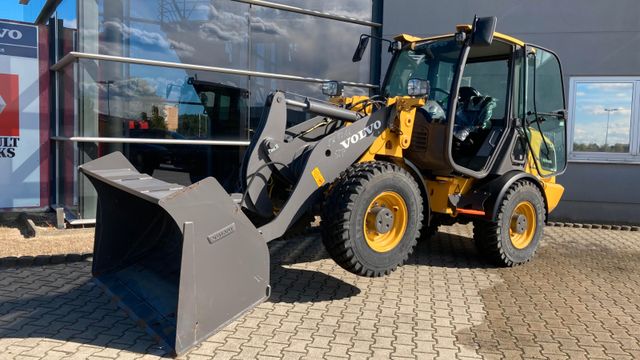 L25 Electric *Auch Miete*Neuzustand+22+14 kW