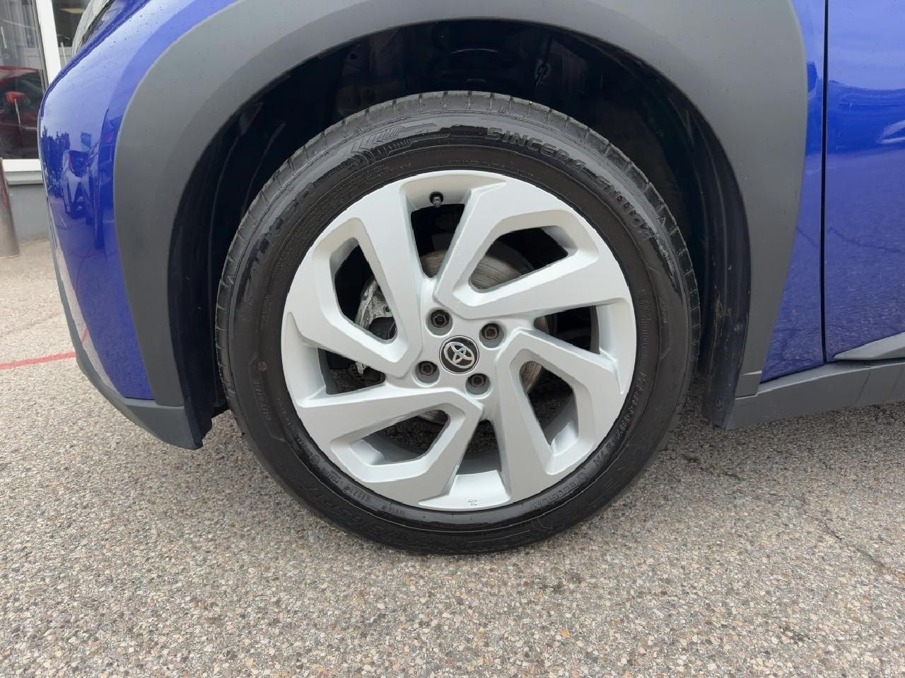 Fahrzeugabbildung Toyota Aygo X 1,0 Pulse *LED+CAM+SHZ+AppleCarplay*