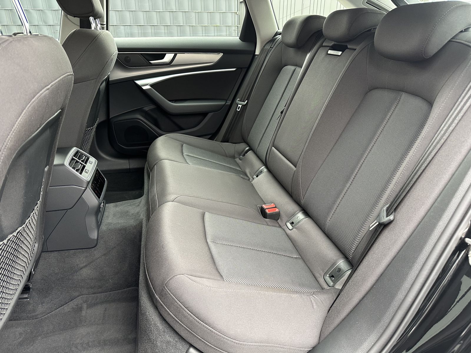 Fahrzeugabbildung Audi A6 Avant 40 TDI S-Tronic Sport NAV+LED+ACC+KAM