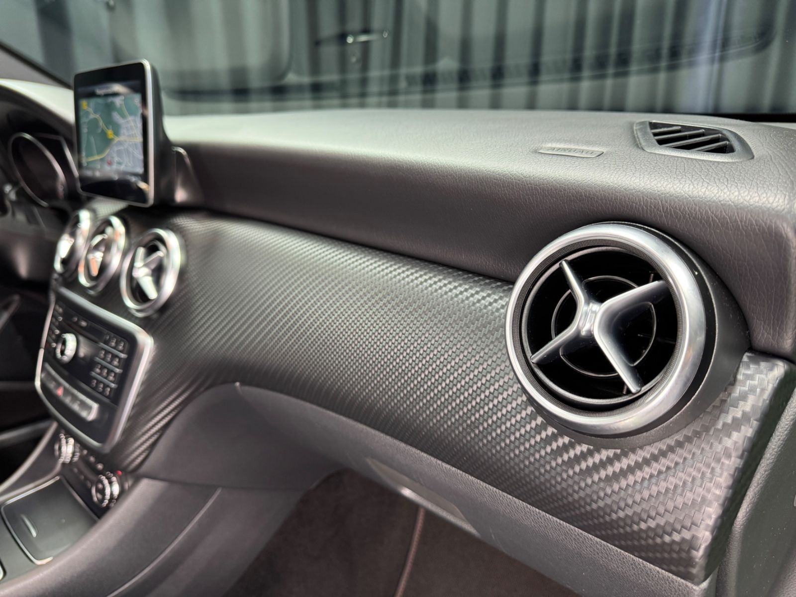 Fahrzeugabbildung Mercedes-Benz A 220 4Matic|7G-AUTOMATIK|PANO|NIGHT-PAKET|AMG|