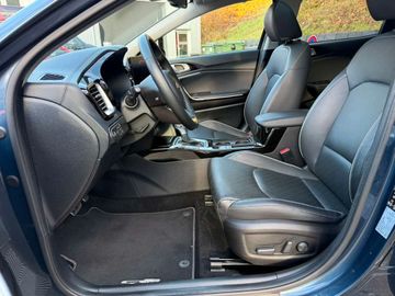 Kia XCeed 1.6T DCT7 Platinum Glasdach Navi