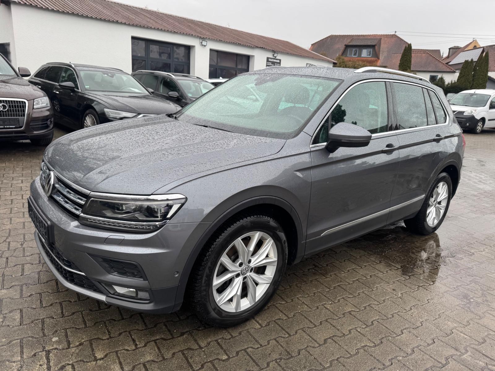 Volkswagen Tiguan Highline 4Motion-AHK-NAVI-LED